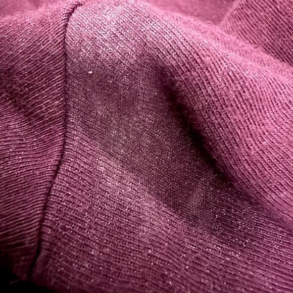 Victorias Secret Pink Women’s large burgundy maroon gold sequin tee shirt top - Picture 6 of 6